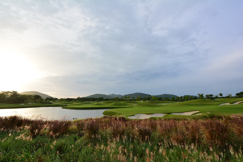 Grand Prix Golf Club (